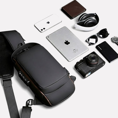 Hırsızlık Önleyici Şarj Girişli Omuz Çantası